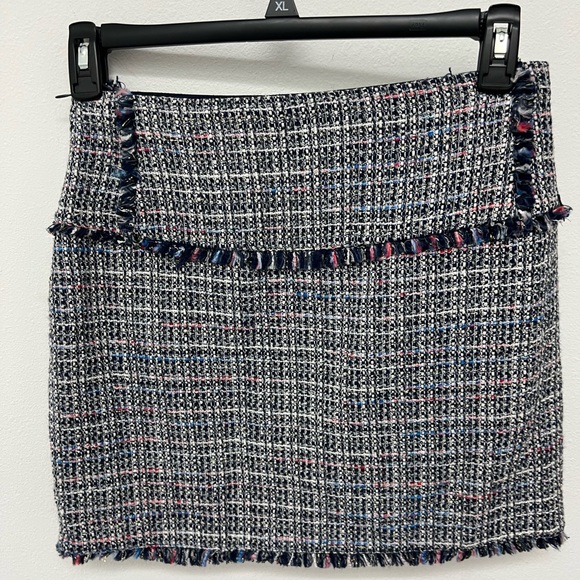 Zara Tweed Skirt With Embellishments Fringe Gem Size M - Picture 3 of 4